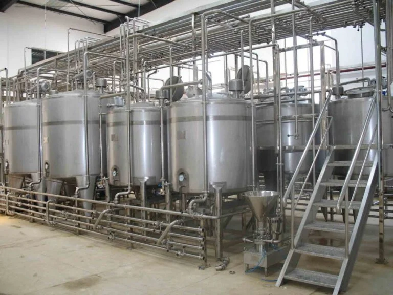Advanced Dairy Processing Machinery Manufacturing Facility